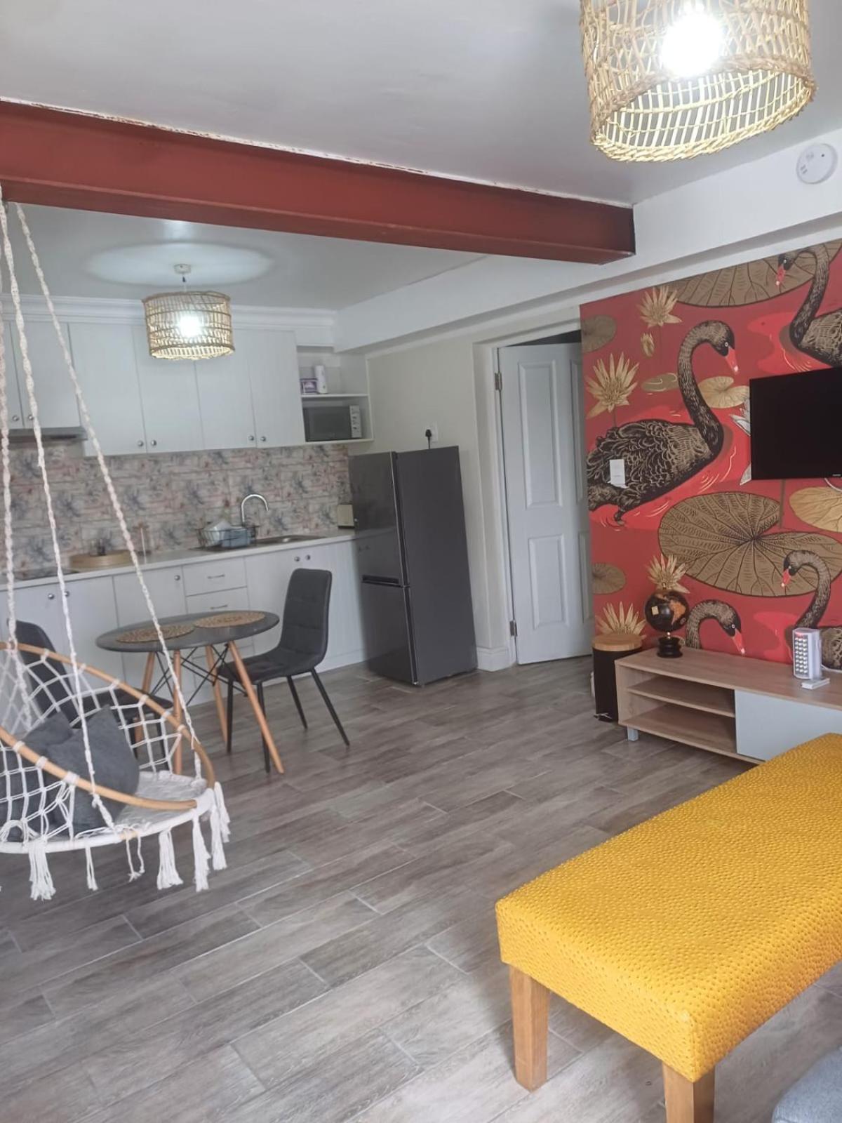 Thyme Wellness And Maison d'hôtes 2*